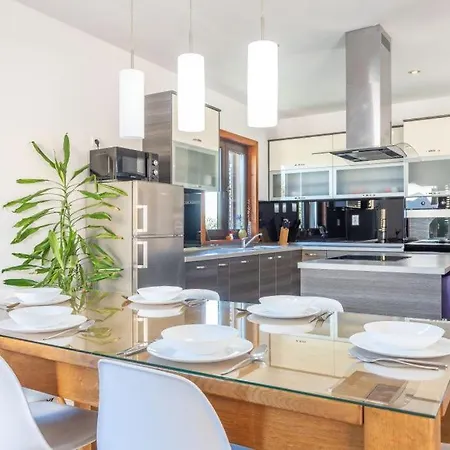 Vila Maslina With Private Pool On Quiet Location - By Ta Leut Agency *