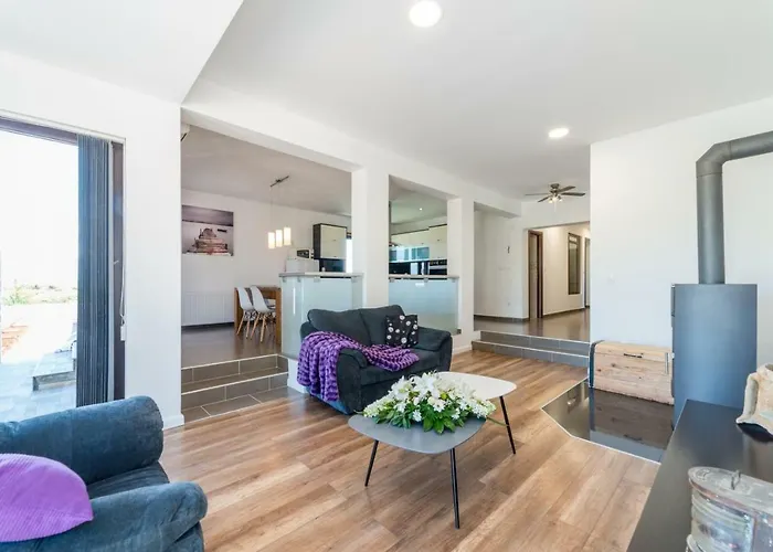 别墅 Maslina With Private Pool On Quiet Location - By Ta Leut Agency *