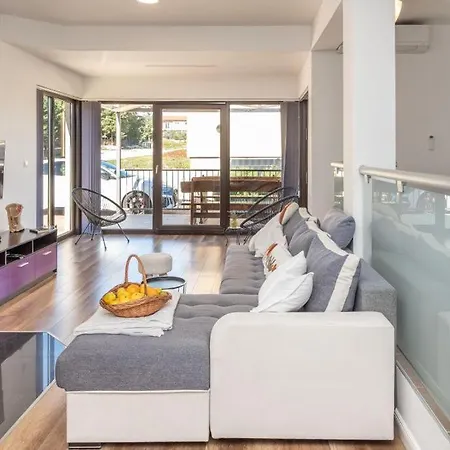 Villa Maslina With Private Pool On Quiet Location - By Ta Leut Agency