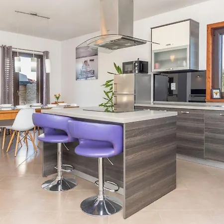 Maslina With Private Pool On Quiet Location - By Ta Leut Agency Villa *