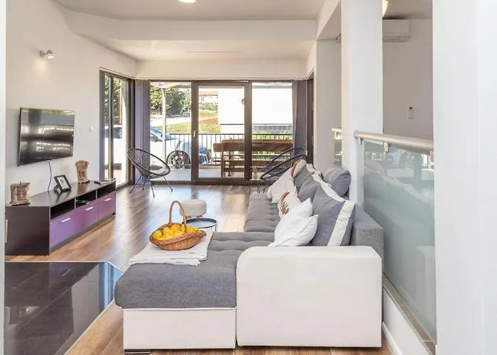 Villa Maslina With Private Pool On Quiet Location - By Ta Leut Agency